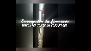 Aventura tripla da Hotwife: seduziu entregador da farmácia, entregador do iFood e conheceu novo espaço pra dogging