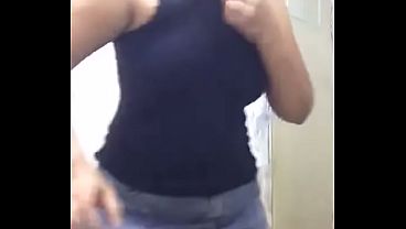 Jandasexy – Yuk mandi bareng syg