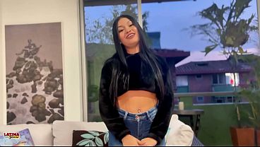 Mia Teen – Tiny Bubble Butt Venezuelan Cutie Gets Her First BWC Creampie First Every Porn Video
